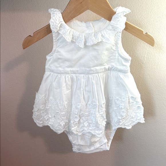 Baby gap dress - Picture 1 of 4